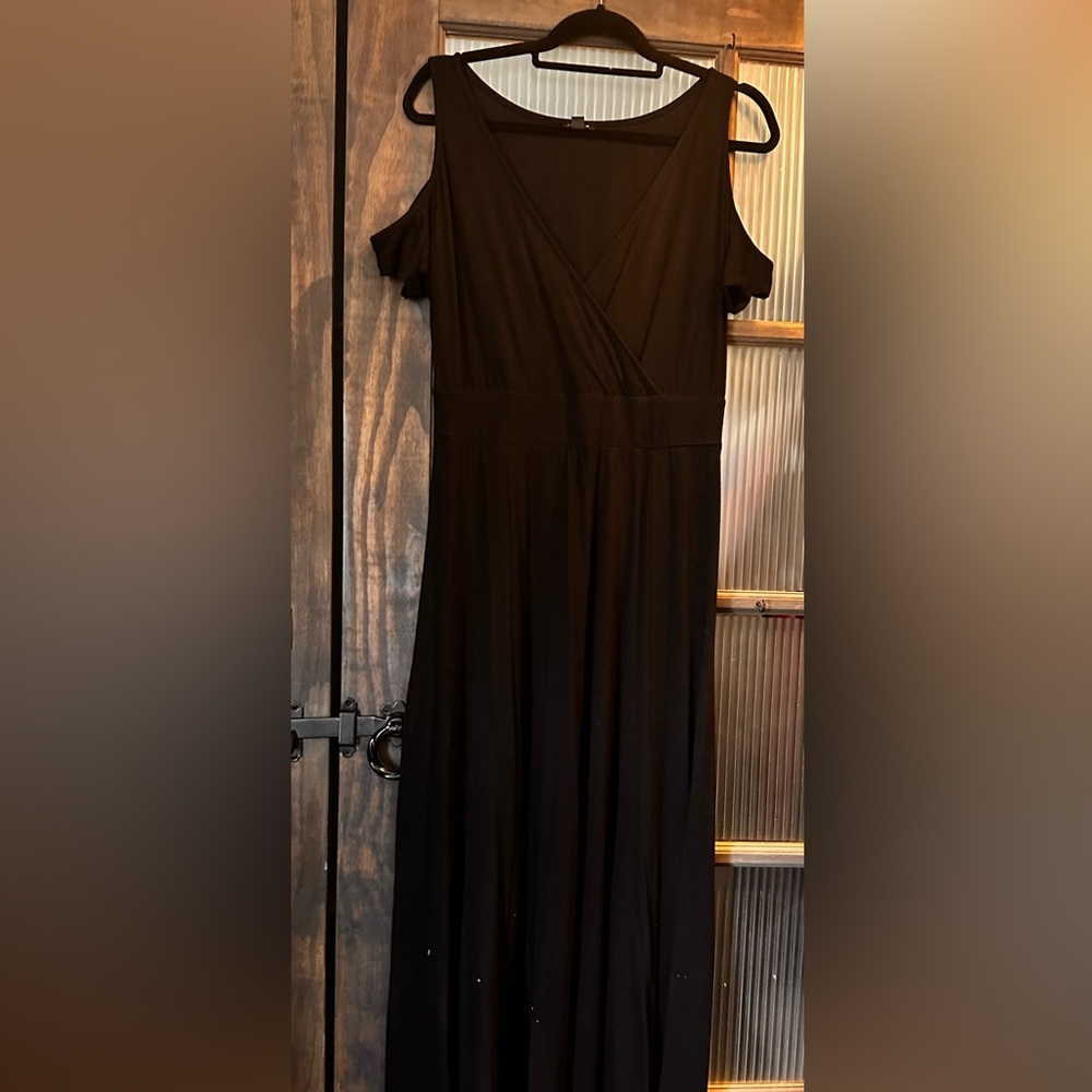 Torrid Black maxi dress with cold shoulder sleeves